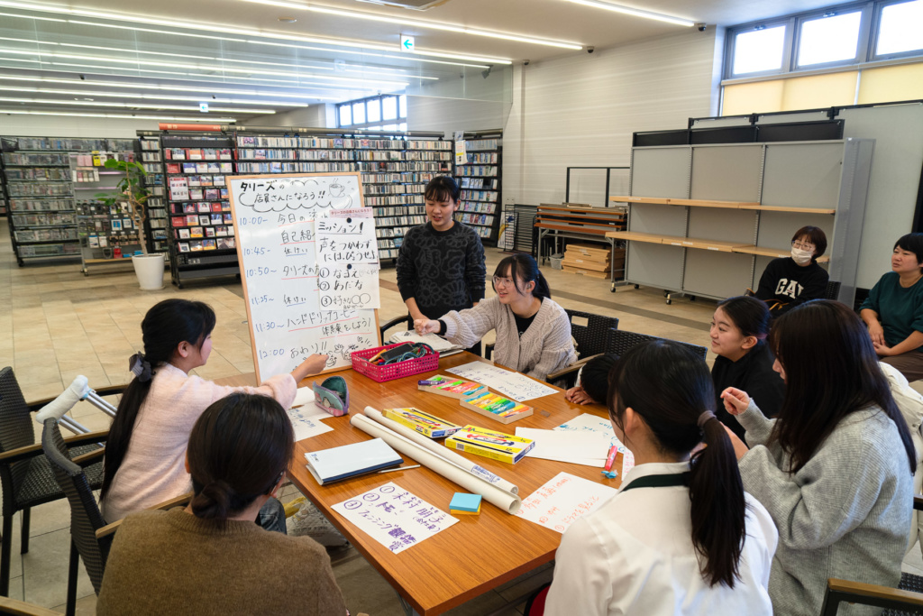 聞こえないが強みになる@タリーズ西宝店｜自己紹介の様子