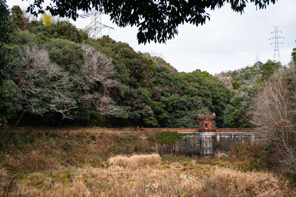 旧桂ヶ谷貯水池堰堤